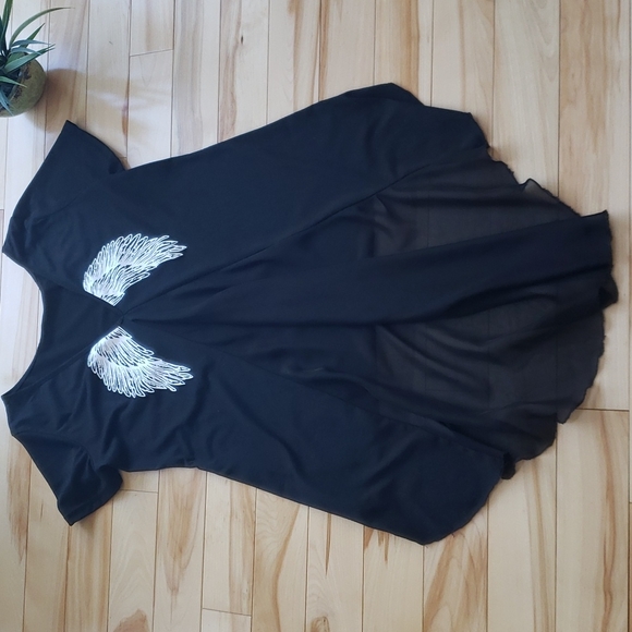 Angel wing top - Picture 2 of 12